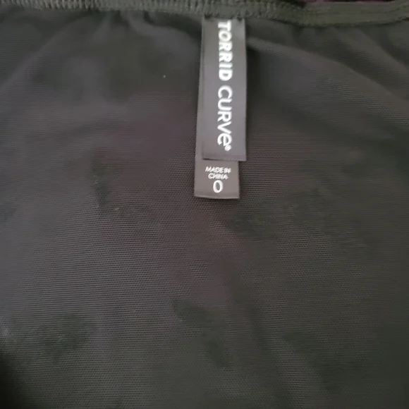 Sheer Black Bat Print Bodysuit Torrid Size 0/0X - Picture 6 of 7